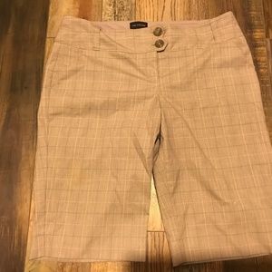 The Limited Tan Plaid City In Beige Like New Shorts Size: 12 (L, 32, 33)